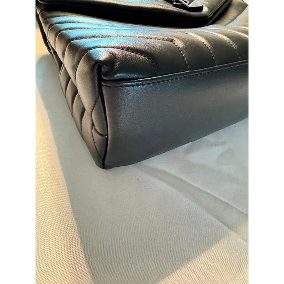 Saint Laurent Loulou Medium Bag Black Quilted Leather YSL 574946 DV728 1000 - Picture 7 of 16